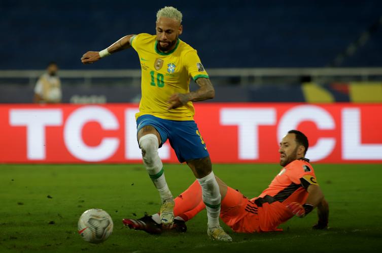 巴西vs荷兰历史战绩：南美与欧洲足球强队的激情碰撞