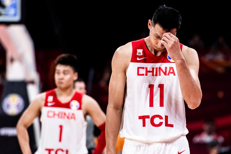 中国男篮排名争议与实力展现：主场优势助阵世界杯
