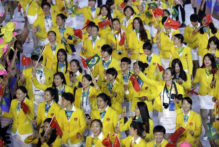 里约奥运会中国首金揭秘：张梦雪女子10米气手枪夺冠，许海峰创造历史