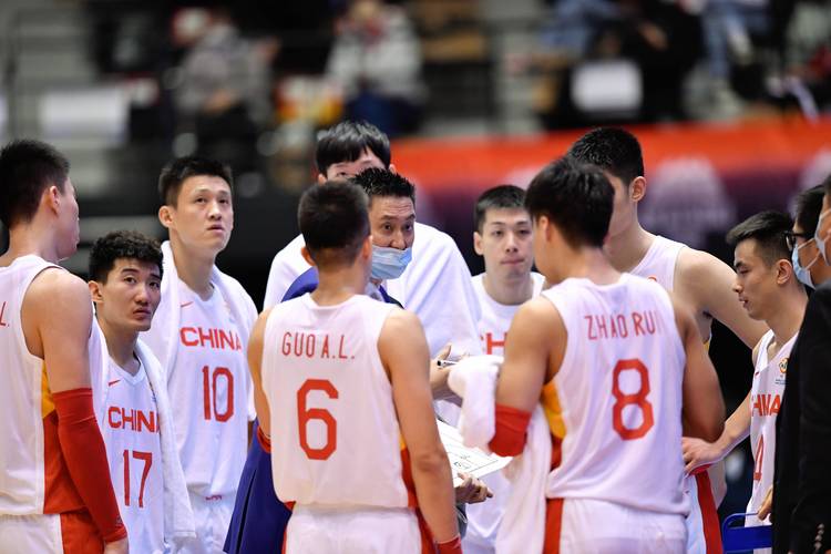 中国男篮三战累计净负80分，将在排位赛中对阵安哥拉和菲律宾。