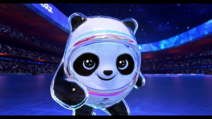 北京冬奥会吉祥物冰墩墩：以大熊猫为原型，展现冬奥活力